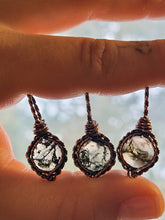Load image into Gallery viewer, Moss Agate Minis