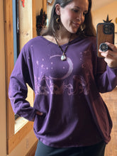 Load image into Gallery viewer, Purple Mushies painted top size 2X