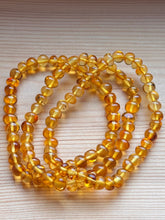 Load image into Gallery viewer, Baltic Amber Stretchy Bracelets